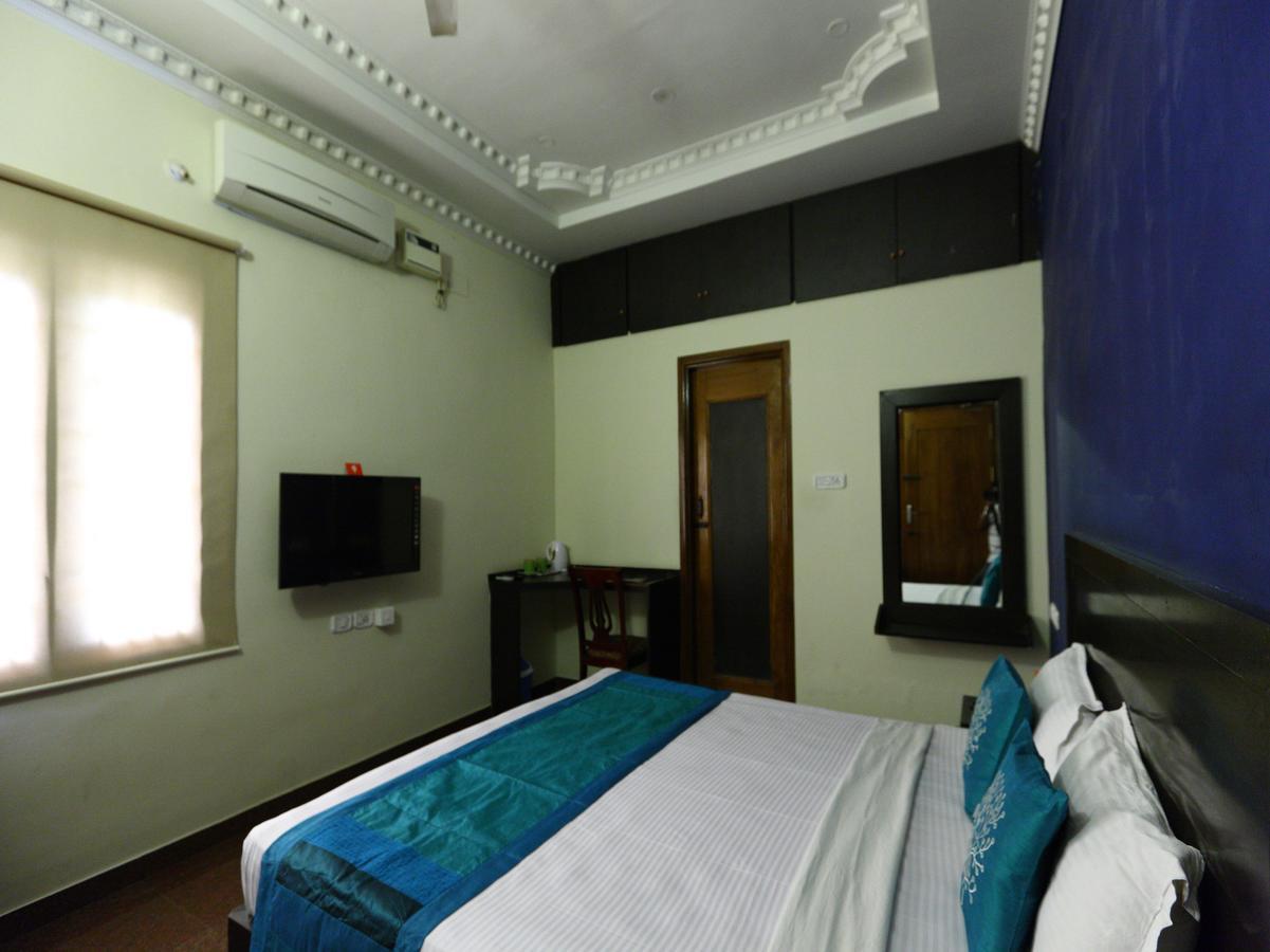 Oyo 7355 Covinille Bed & Breakfast Madurai Exterior foto