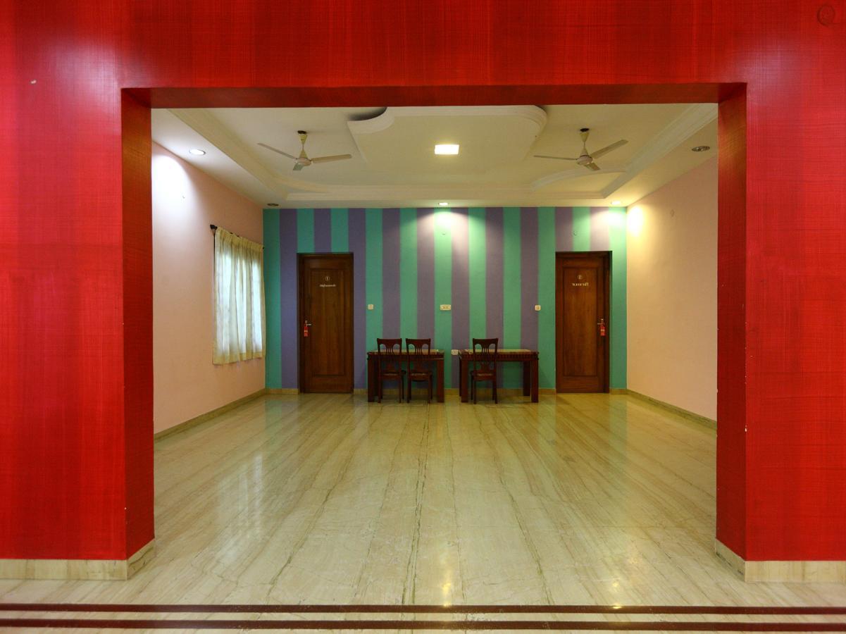 Oyo 7355 Covinille Bed & Breakfast Madurai Exterior foto