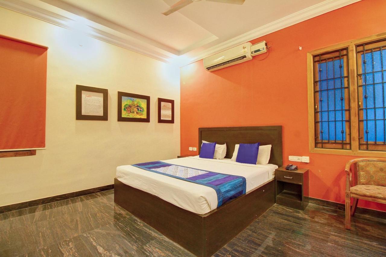 Oyo 7355 Covinille Bed & Breakfast Madurai Exterior foto