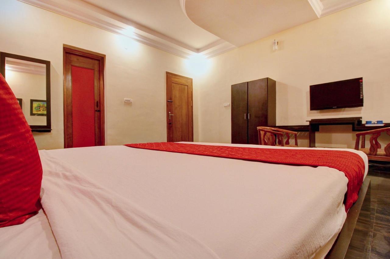 Oyo 7355 Covinille Bed & Breakfast Madurai Exterior foto
