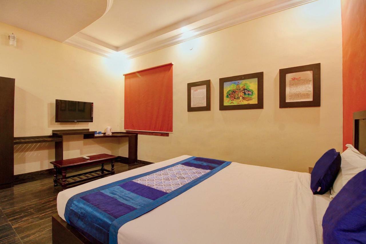 Oyo 7355 Covinille Bed & Breakfast Madurai Exterior foto